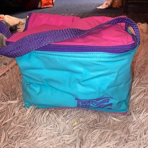 Vintage latique insulated lunch bag